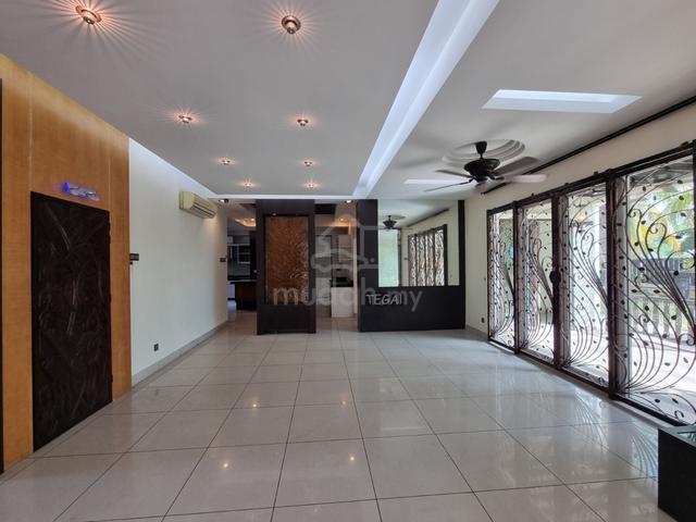 Renovated Aman Perdana Klang 2Sty Bungalow 6R6B 4