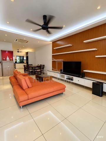 Fully Renovated 18x75 2-Storey House Bandar Puteri Klang For Sale 1