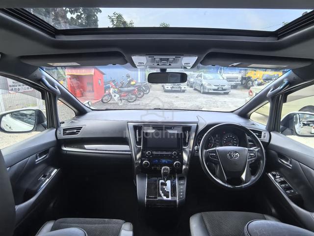2017 Toyota VELLFIRE 2.5 Z GOLDEN EYES AGH30R (A) - 5