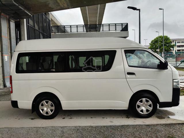 2014 Toyota Hiace 2.7 (M) Window Van High Roof - 4