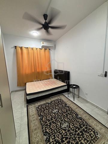 Fully Furnished Selangor Kajang Room For Rent 1