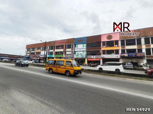 FACING ROAD Single Storey Shop Lot Taman Bandar Baru PKNK FOR RENT 1