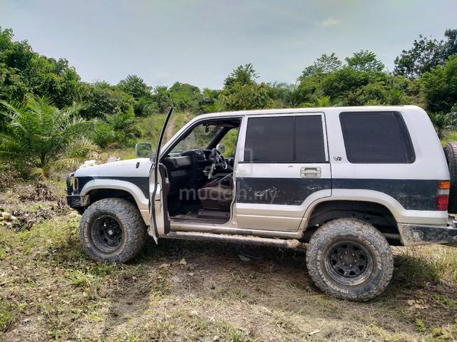 1997 Isuzu TROOPER 3.2 V6 UBS25 (M) - 5