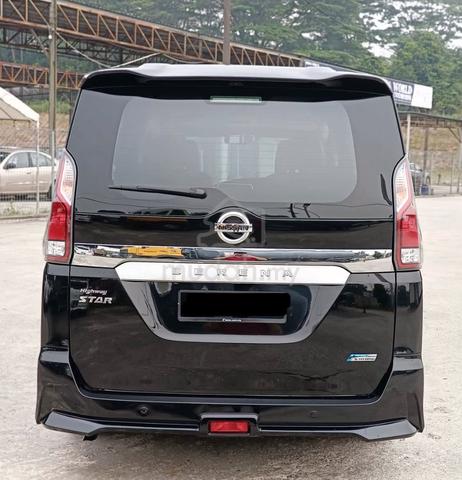 2020 Nissan SERENA 2.0 HYBRID PREMIUM HIGHWAY - 4