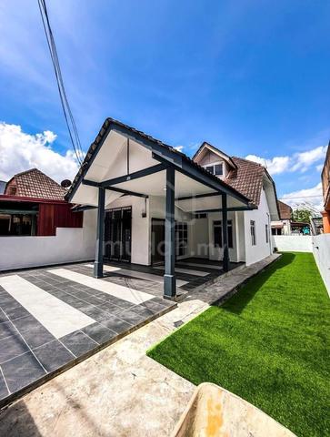 Senai Taman Jaya Sepakat single storey Endlot house for Sale 1