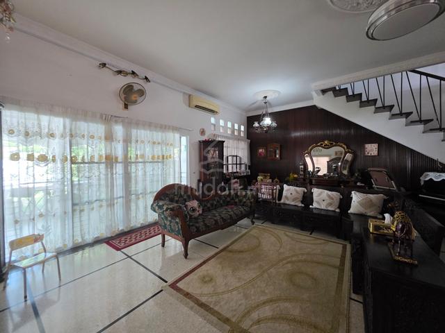 Rare freehold semi-d in Bangsar 1