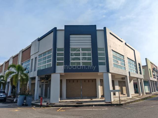 Renovated Corner Shoplot at Tasik Utama, Ayer Keroh for rent 1