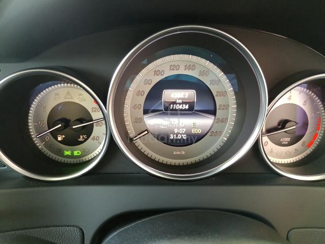 2014 Mercedes Benz C200 CGI - 4