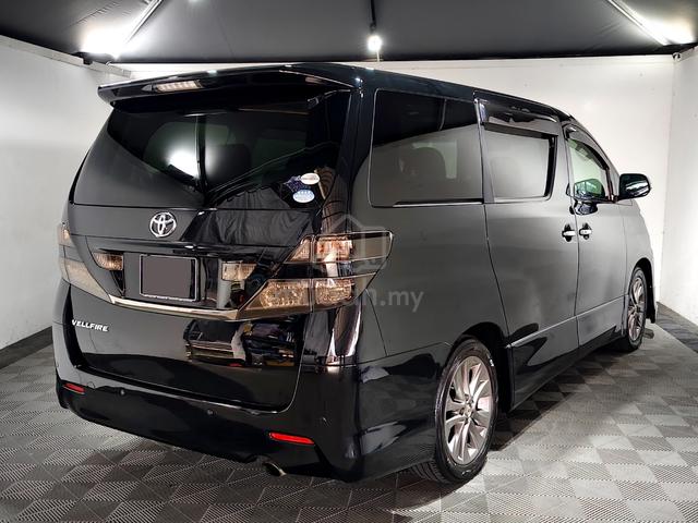 2011 Toyota Vellfire 2.4 ZP (A) 5-Years Warranty - 2
