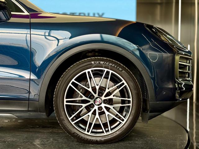 2023/25 Porsche CAYENNE S 4.0 V8 Jpn Spec Low Mile - 4