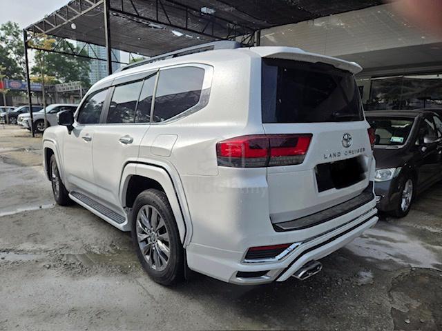 TOYOTA LandCruiser ZX UNREG - 3