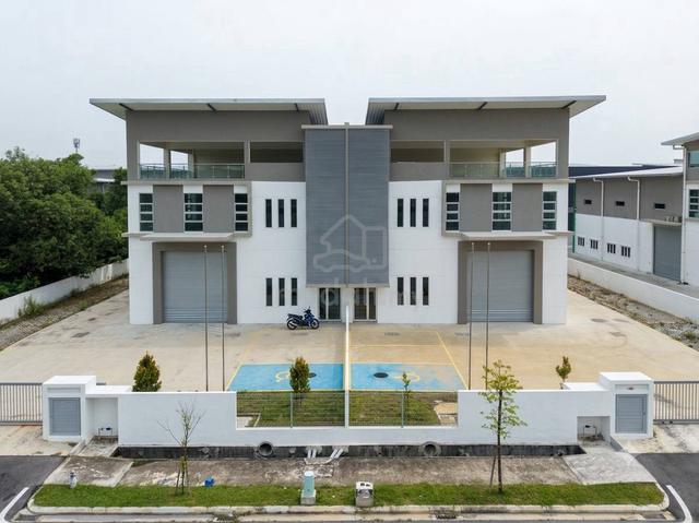 Brand New 2.5 Storey Semi-D Factory Rawang | End Lot | 7,880 sqft | 1