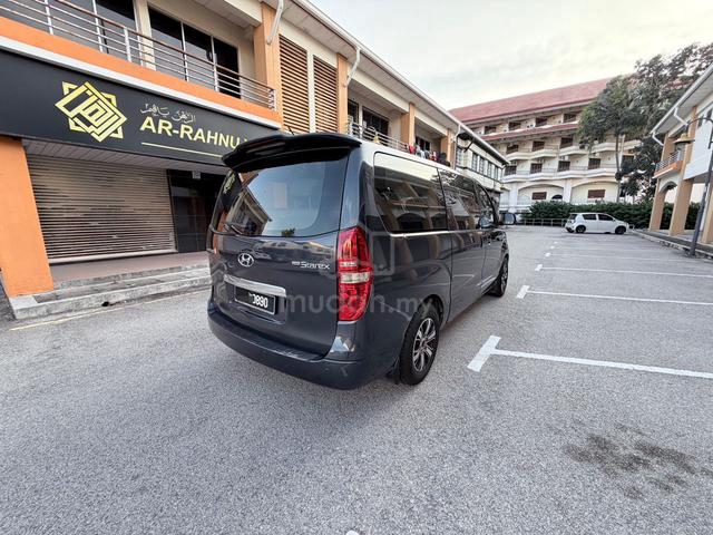 2018 Hyundai GRAND STAREX 2.5 ROYALE PREMIUM (A) - 3