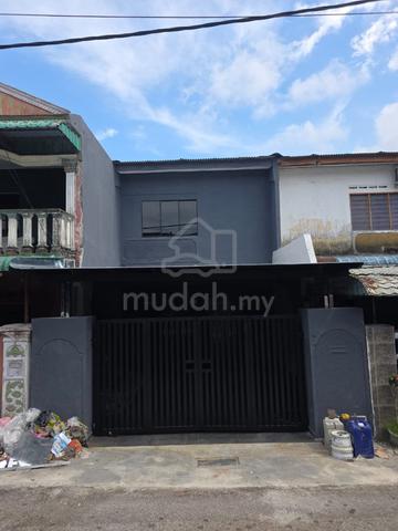 Pasir Gudang Taman Air Biru L.Cost Double Storey Terrace House 1