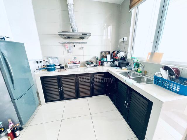 [Perempuan Saja] Master Bedroom - ZetaPark Condo@ Setapak Central Mall 3