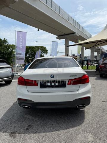2017 Bmw 530i 2.0 M-SPORT (A) - 5