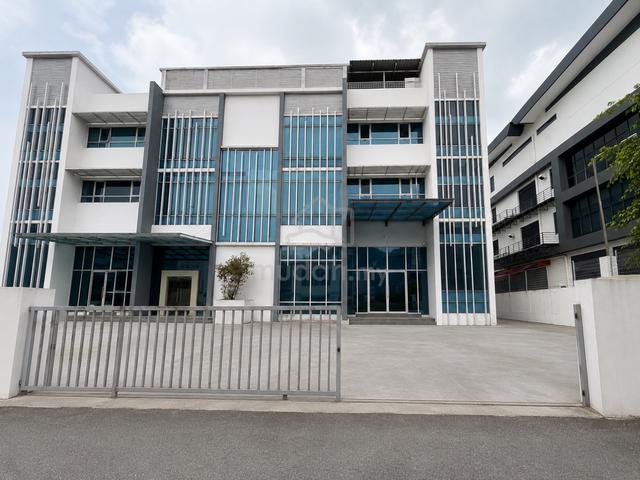 3 sty semi d factory desa aman kepong 1
