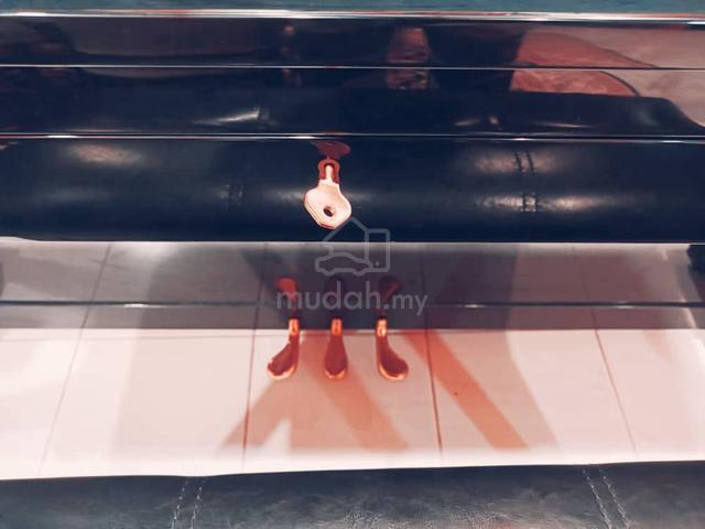 Carousel Image