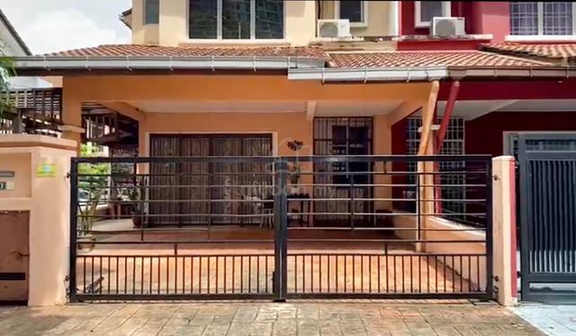 End Lot Jalan Plumbum, Sek 7 Shah Alam Below Market 1