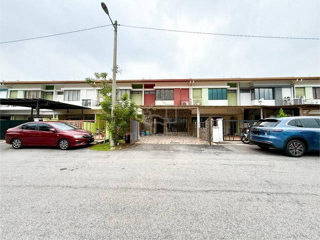 Double Storey Taman Anggerik Perdana Bandar Teknologi Kajang 1