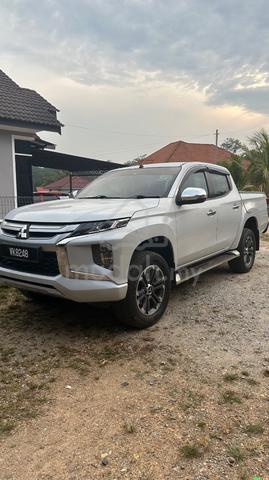 2019 Mitsubishi TRITON 2.4 VGT M/T PREMIUM (M) - 1