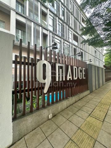 9 Madge 1