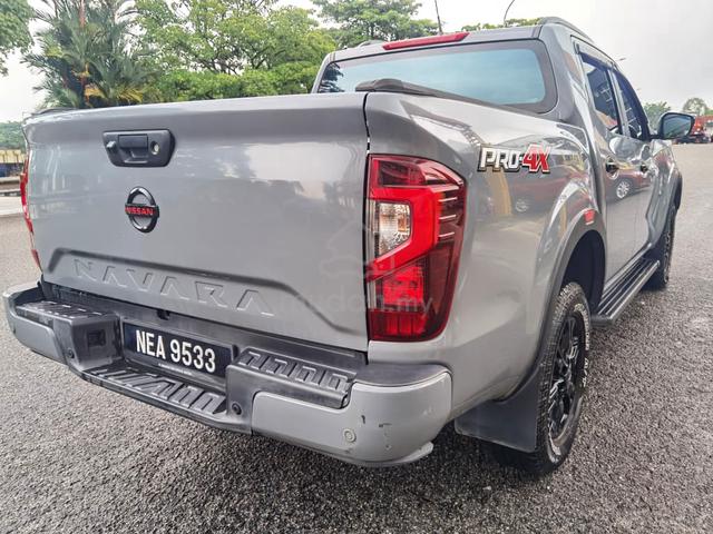 Y2023 Nissan NAVARA 2.5 PRO-4X MY21 (A)Like new - 4