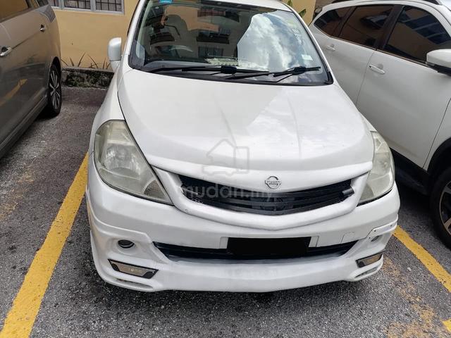 2010 Nissan LATIO 1.6 SPORT IMPUL (A) - 1
