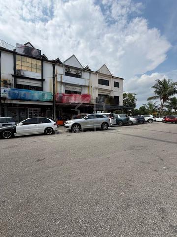 Cheap / Taman Tampoi Utama / 3 Sty Shoplot / Goods Rental Return 1