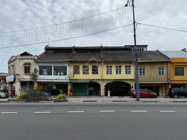 FACING MAINROAD PRIME SHOPLOT Banting Selangor 1