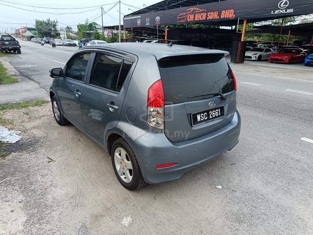 Perodua myvi 1.3 auto - 2