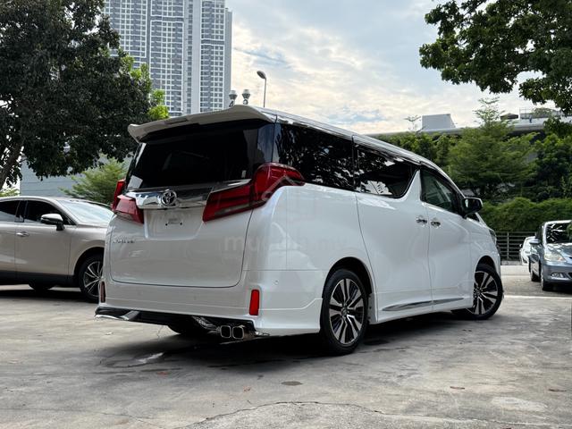 2021 Toyota ALPHARD 2.5 SC JBL Modelista Bodykits - 3