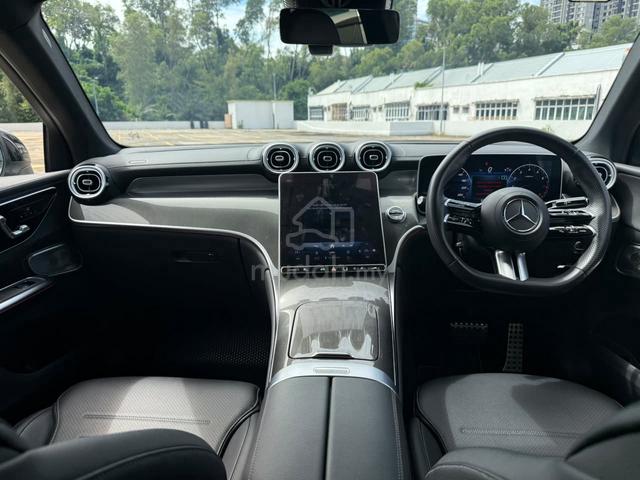 Mercedes Benz GLC300 2.0 4MATIC (A) Full Services - 5