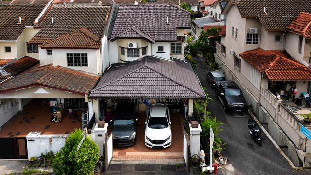 RENOVATED END LOT 2-Storey Superlink House Seksyen 6, Kota Damansara 1