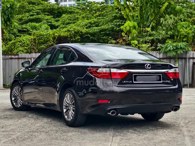 2015 Lexus ES250 2.5 LUXURY (A) - 2