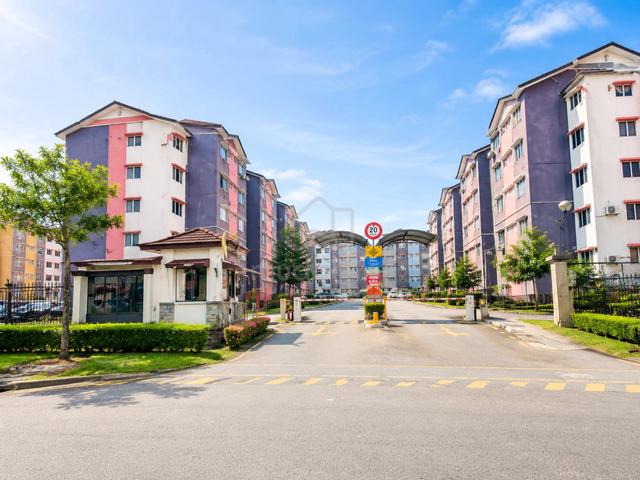 Iris Apartment (Saujana Utama) 1