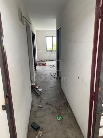【 Abandoned unit 】FOR SALE – Apartment Kenanga, Bukit Beruntung 1