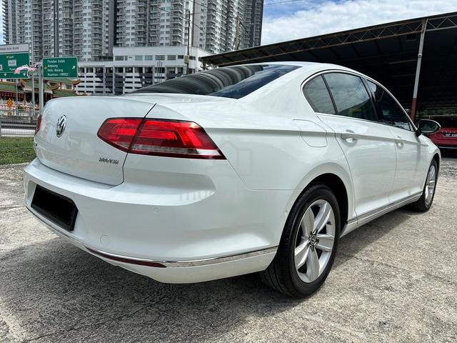 Volkswagen PASSAT 1.8 TSI COMFORTLINE FRE/WARRANTY - 2