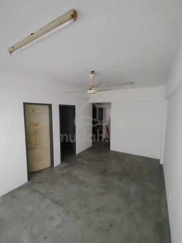 Angsana Apartment (USJ 1) 1