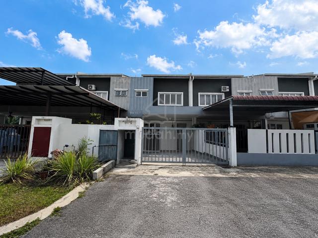 BARE UNIT ⭐ Double Story Terrace House Laman Haris Puncak Alam 1