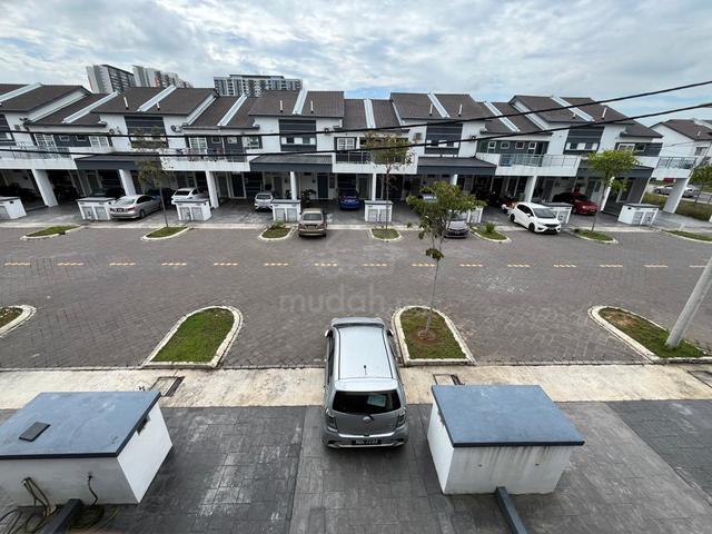 Townhouse Kita Bayu Cybersouth 1