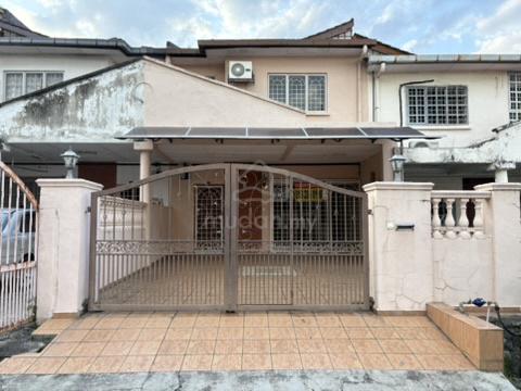 Taman Tenaga, Kajang, Selangor. 1