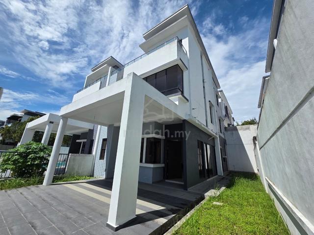 The Canel Garden South @ Horizon Hills 3 Storey Cluster For Sale 1