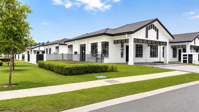 Norton Garden, Eco Grandeur, Bandar Puncak Alam - Courtyard Home 1