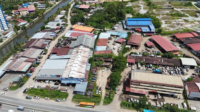 Roadside | Industrial land | Inanam 1