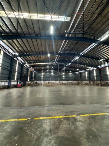 Butterwoth Mak Mandin Fcatory With 5 Loading Bay 1