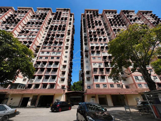 Pinang Emas Flat 1