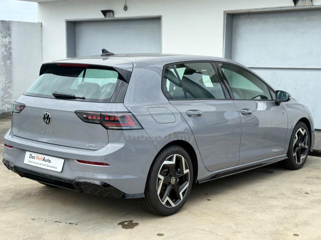 2026 Golf 1.5 eTSI R-Line IQ Drive - Super Deal - 5