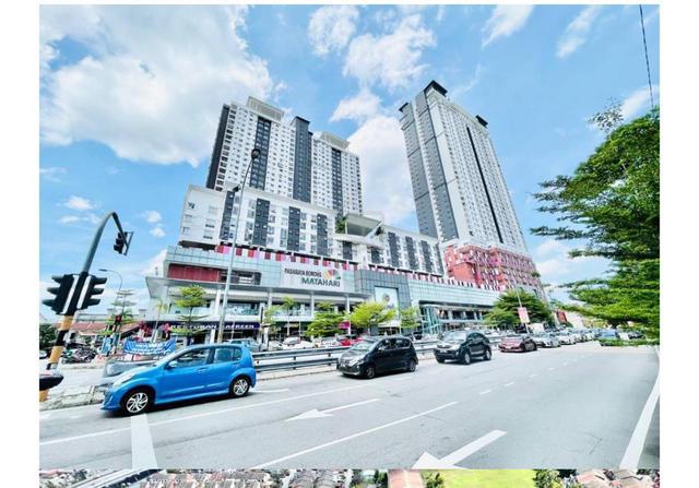 Axis Residence 1