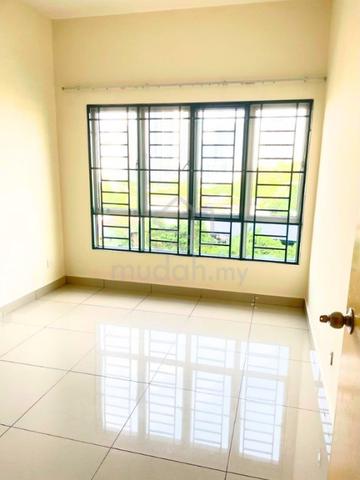 OUG Parklane JKL KL with balcony near LRT Muhibbah 2 Parking For Sale ...